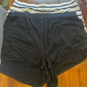 Dolphin hem, super soft sleep shorts - 2